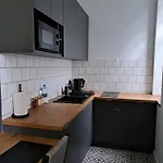 Apartment Canvashome