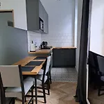 Canvashome アパート カトヴィツェ