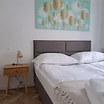 Canvashome Apartment Katowice