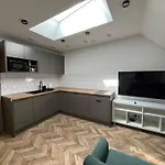 Canvashome カトヴィツェ