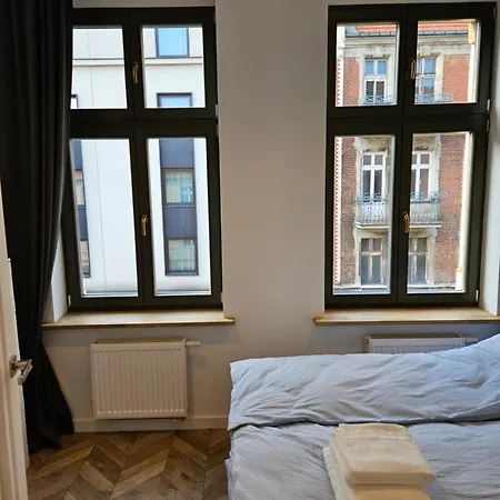 Apartment Canvashome
