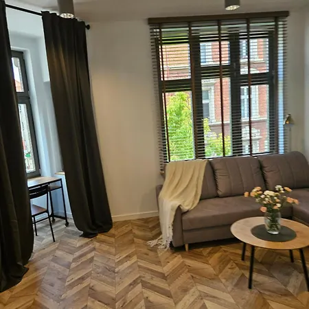 Apartment Canvashome