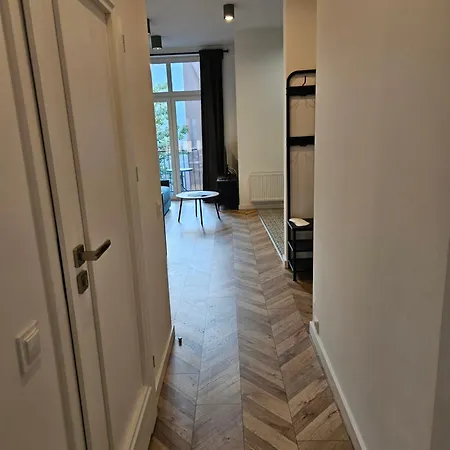 Canvashome Apartment *