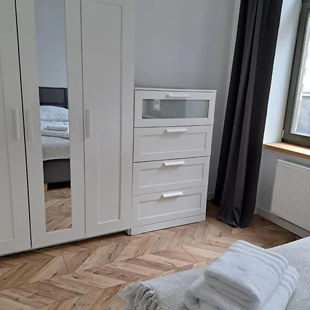 Canvashome 250m Od Rynku Katowice