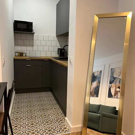 Appartamento Canvashome 250m Od Rynku 3*