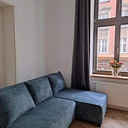 Canvashome 250m Od Rynku & Pkp Self Check-in 24h Apartman Katowice