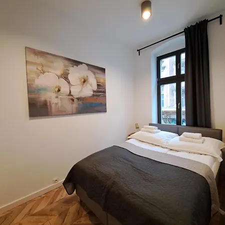 Apartman Canvashome 250m Od Rynku & Pkp Self Check-in 24h Katowice