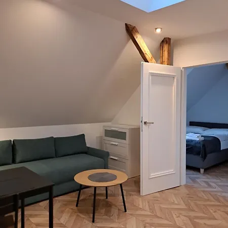 Canvashome 250m Od Rynku & Pkp Self Check-in 24h Katowice