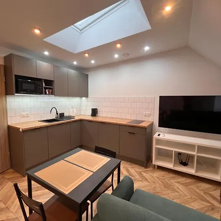 Canvashome 250m Od Rynku & Pkp Self Check-in 24h Apartman Katowice