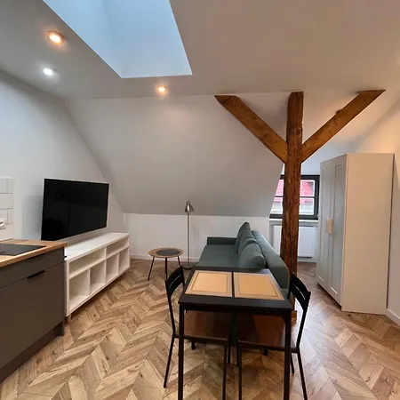 Canvashome 250m Od Rynku & Pkp Self Check-in 24h Apartman Katowice