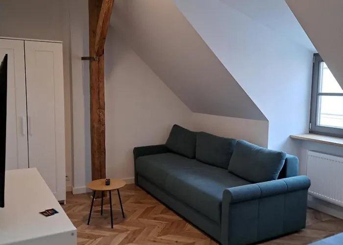 Canvashome Apartment